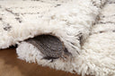 Ivory / Bark / 3'-11" x 5'-6"
