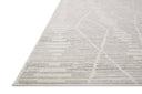 Ivory / Silver / 2'-7" x 12'-0"