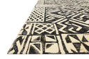 Ivory / Black / 3'-11" x 5'-11"